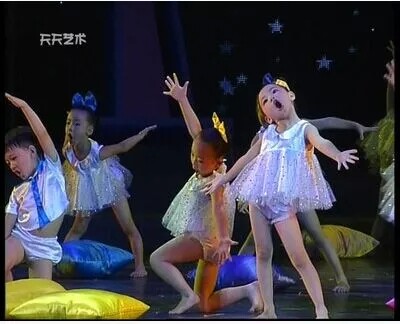 儿童小荷风采妈妈我来帮帮你演出服幼儿园舞蹈男女童可爱抱枕道具
