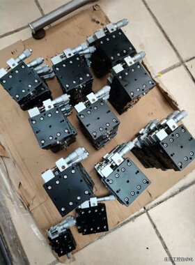 议价A1000变频器90/75KW，4A0165A，元器件