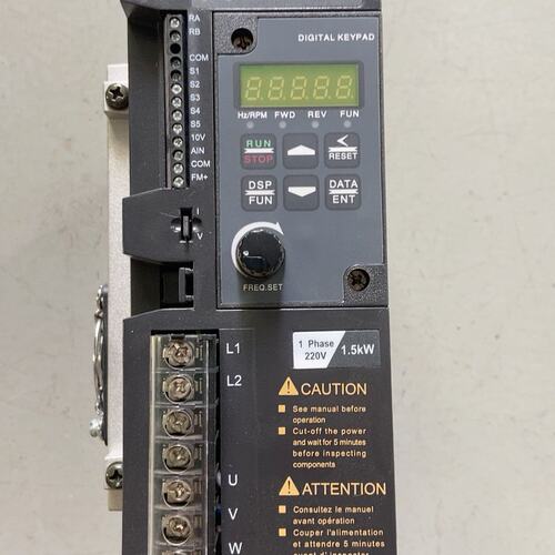 议价漂亮变频器S310-202-H1DCS310202H1DCS310202H1DC