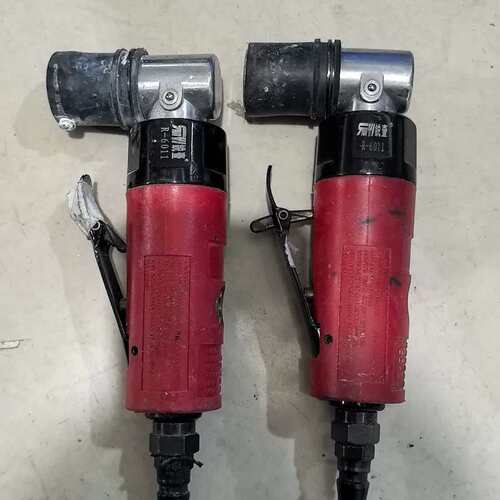 议价锐壹打磨机，型号R-6011，两台一起200元