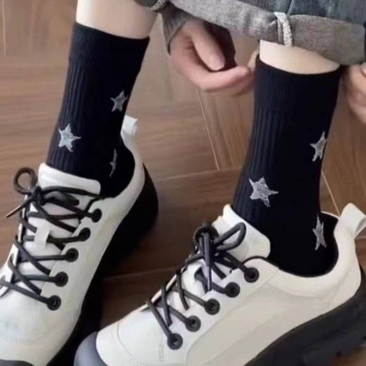 五角星中筒袜秋冬女韩版个性外穿黑色潮流袜子堆堆袜长袜港维斯