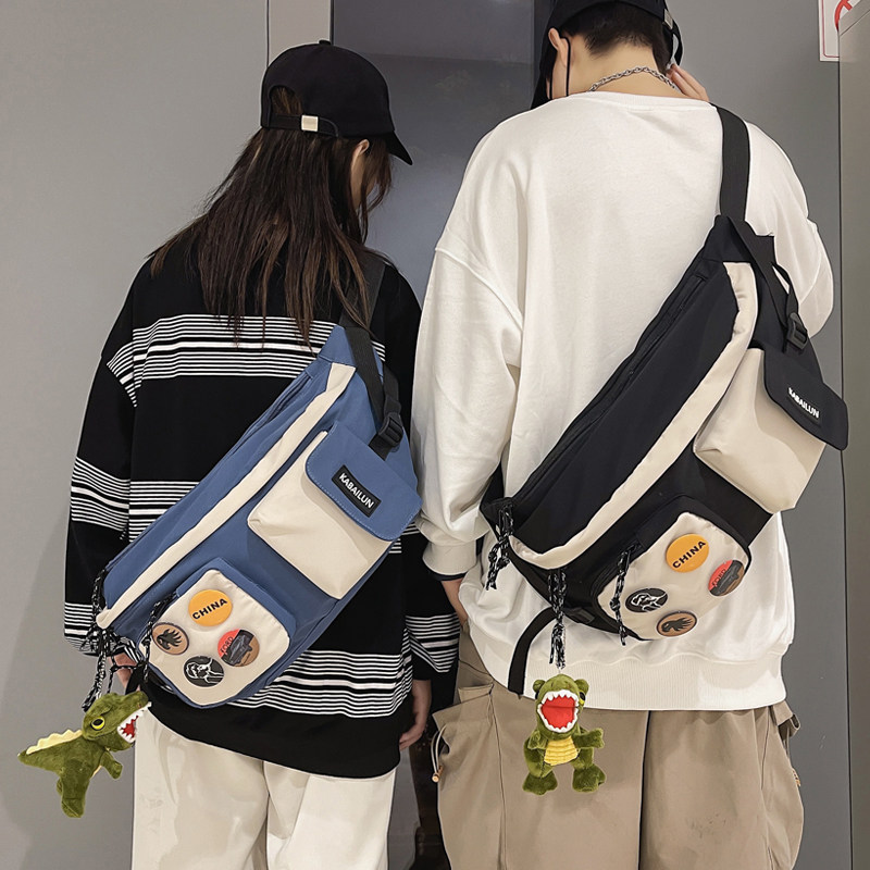 斜挎包男士包包大容量胸包ins潮牌休闲挎包工装包运动款单肩包女