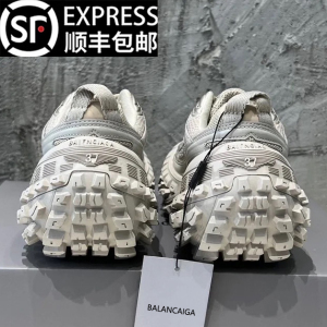 香港专柜现货巴黎轮胎老爹鞋男女款2024新款情侣增高厚底休闲鞋潮