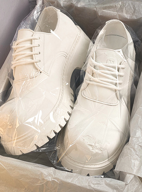 高端未来德比鞋白色哑光百搭休闲男鞋2025新款增高厚底大头皮鞋女