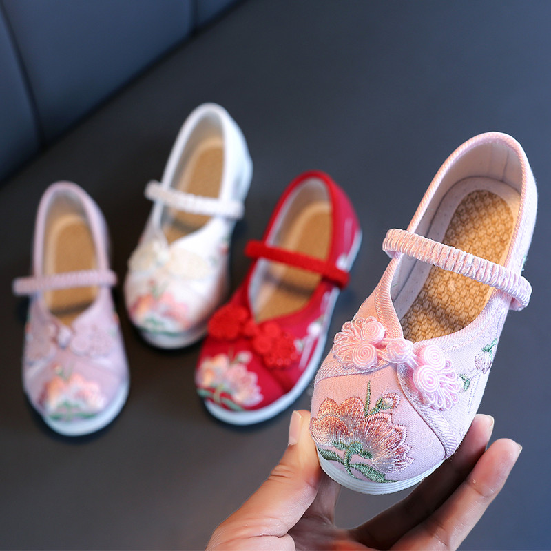 汉服鞋子女童中国风绣花鞋小白鞋