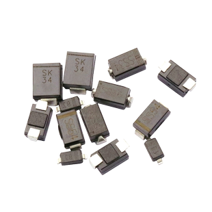 1N5822 SS12/14/24/36 1N5819 1N5824 SR160贴片肖特基二极管整流