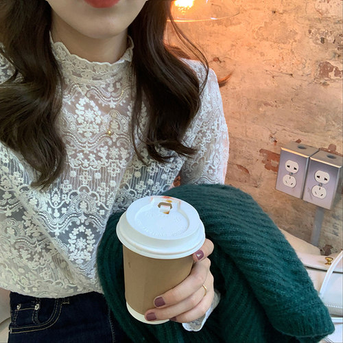 纯棉长袖薄款刺绣蕾丝洋气打底衫