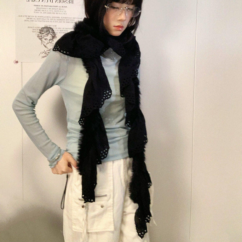 韩版秋冬刺绣百搭蕾丝毛边围巾女冬季保暖米白色镂空花纹叠戴围脖