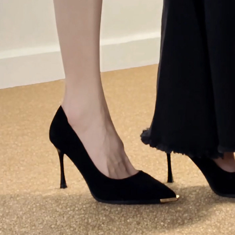 通勤女鞋黑色高跟鞋女设计感金属尖头细跟职业通勤百搭不累脚单鞋