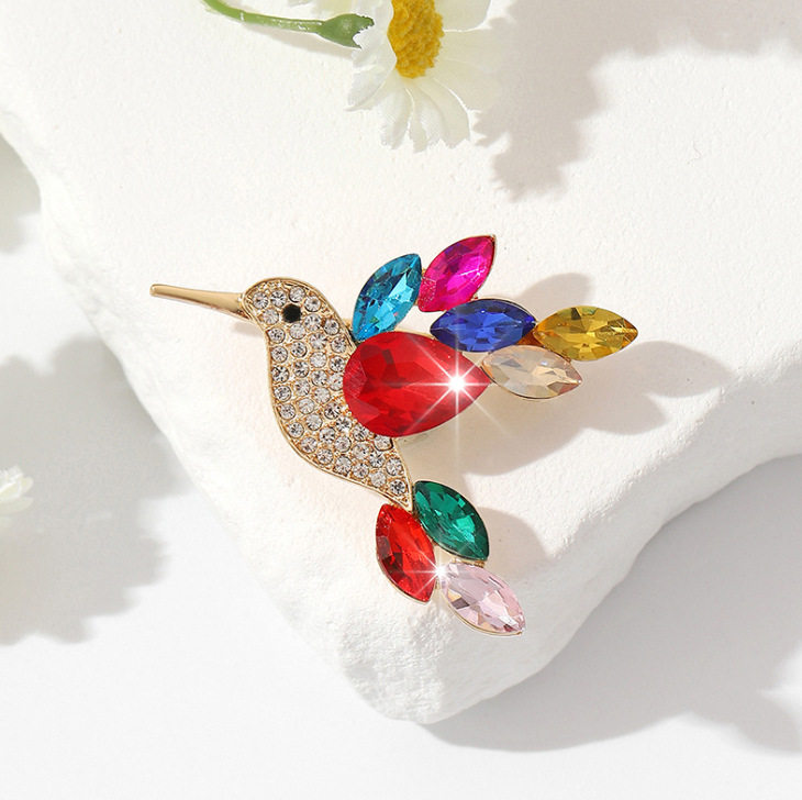 卡通彩色小鸟胸针精致水钻闪亮动物胸花奢华气质男女西装礼服配饰