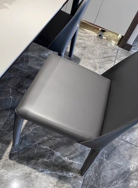 【精品】硬皮餐椅意大利设计师风格FRAG/意式简约/Dindi皮椅