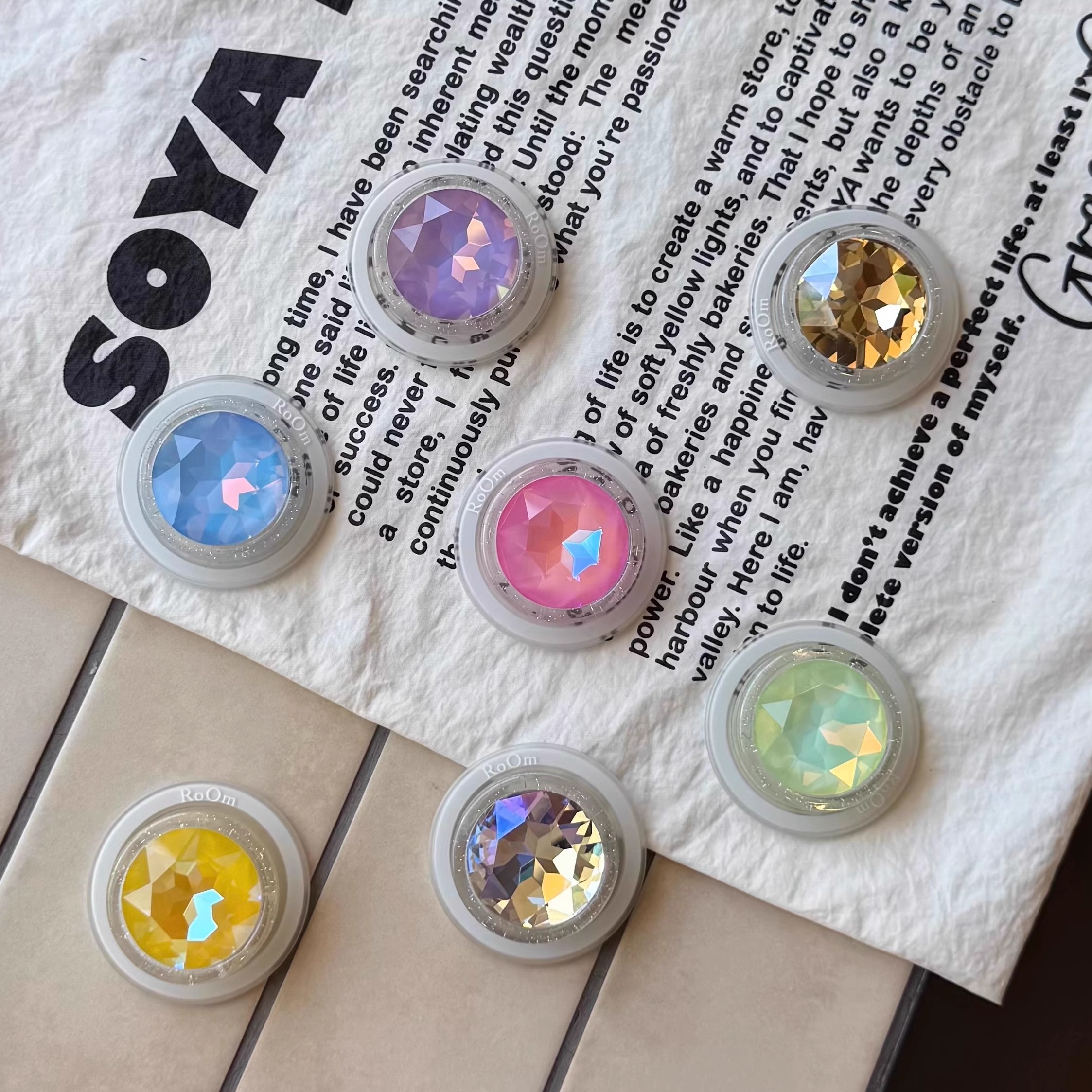 Theearthroom 超闪宝石磁吸支架 高级感磁吸支架 手机支架