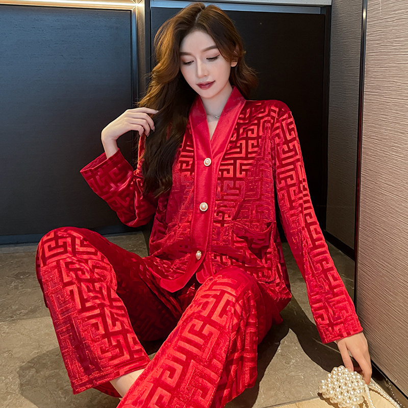 秋冬季新款女士金丝绒方格提花家居服套装韩版开衫红色睡衣可外穿