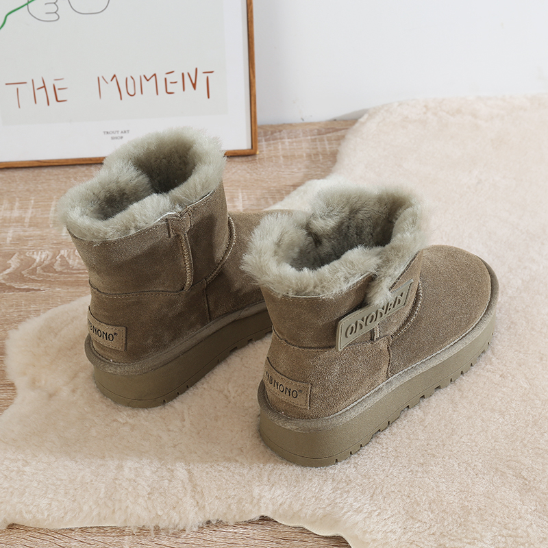 雪地靴冬季短筒羊皮毛一体棉鞋