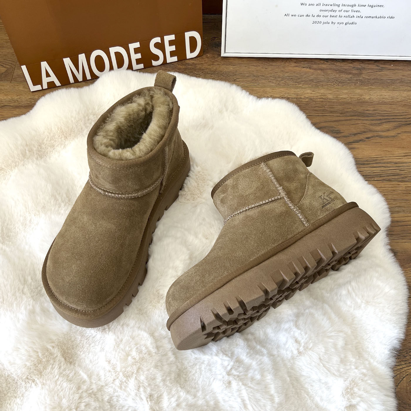 全羊毛厚底雪地靴女冬2025新款皮毛一体加厚保暖短靴毛绒圆头棉鞋,女鞋,时尚雪地靴,淘宝优惠券,粉丝福利购,淘宝优惠卷