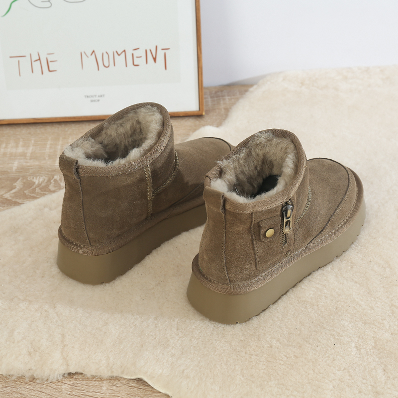 雪地靴冬季短筒皮毛一体棉鞋