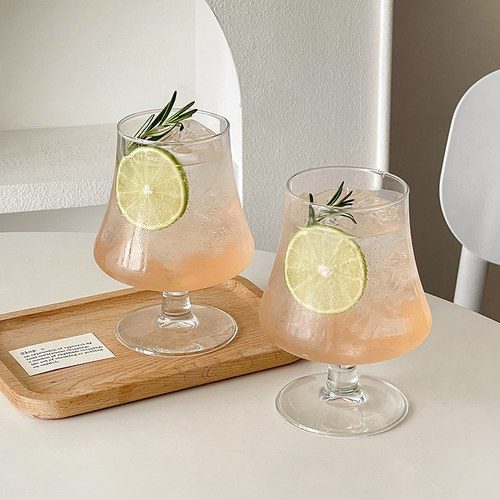 ins风高脚玻璃杯气泡水鸡尾酒杯