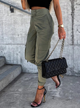 军绿色高腰休闲贴袋束脚长裤 Button Pocket Design Cargo Pants