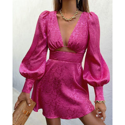 Women long sleeved hollow out dress 枚红色长袖镂空连衣裙