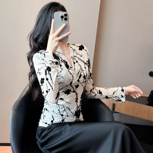 紧身内搭上衣洋气小衫 植绒网纱打底衫 女秋冬欧货性感V领T恤女长袖