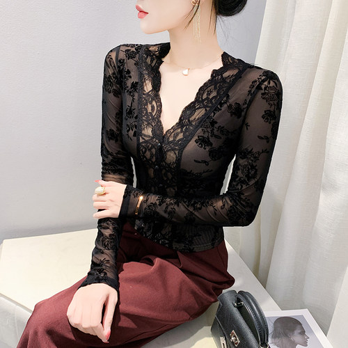 性感蕾丝打底衫长袖内搭洋气上衣