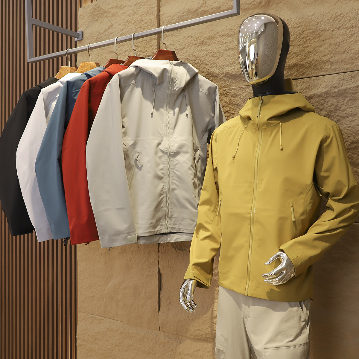 连帽春秋标准防风防水冲锋夹克