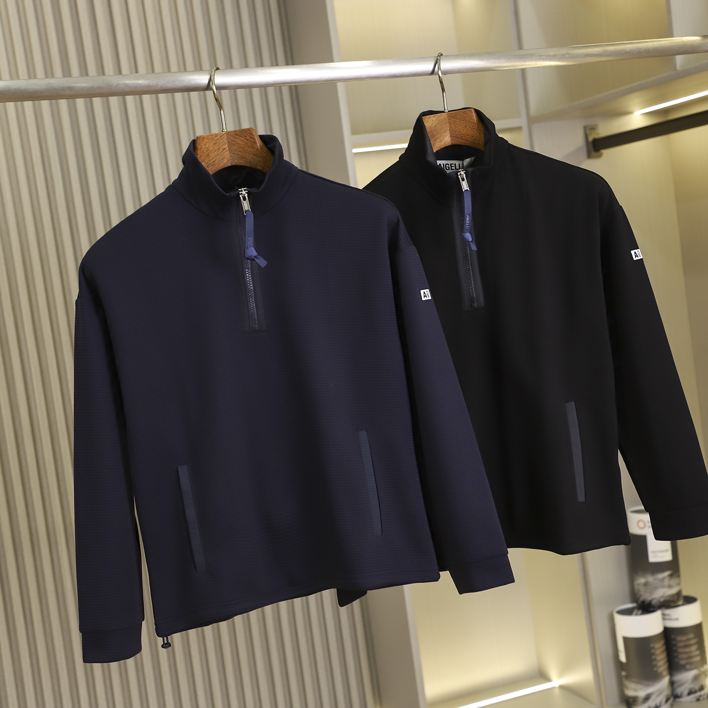 户外高街弹力华夫格面料~秋季男士高端半拉链立领运动套头卫衣