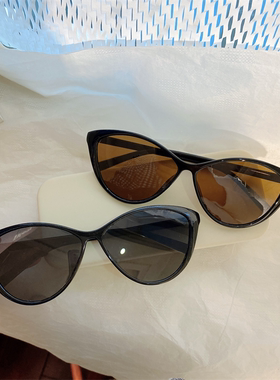 复古猫眼墨镜高颜值超轻时尚防紫