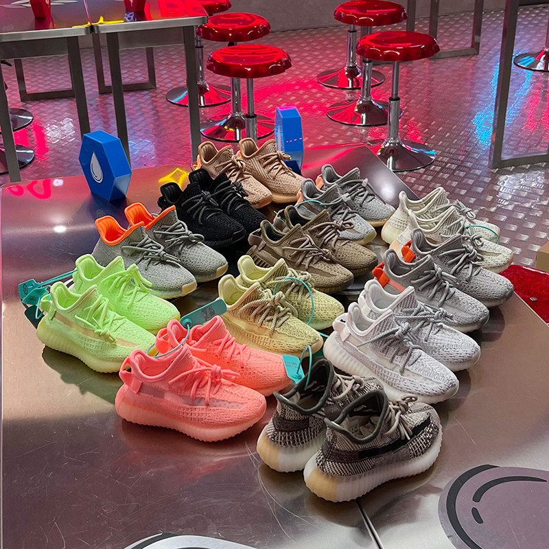 儿童椰子鞋正品椰子350v2男大童鞋满天星女童运动鞋轻便黑版本