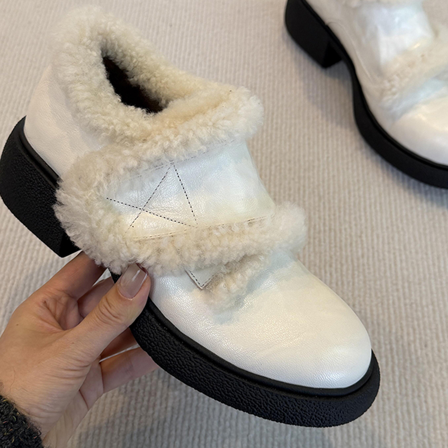 法式羊羔毛圆头厚底小皮鞋