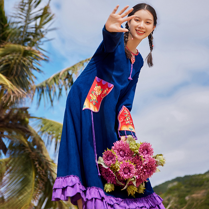 花制作/彩瑶/民族风女装刺绣长裙宽松设计感绣花连衣裙女2022春秋