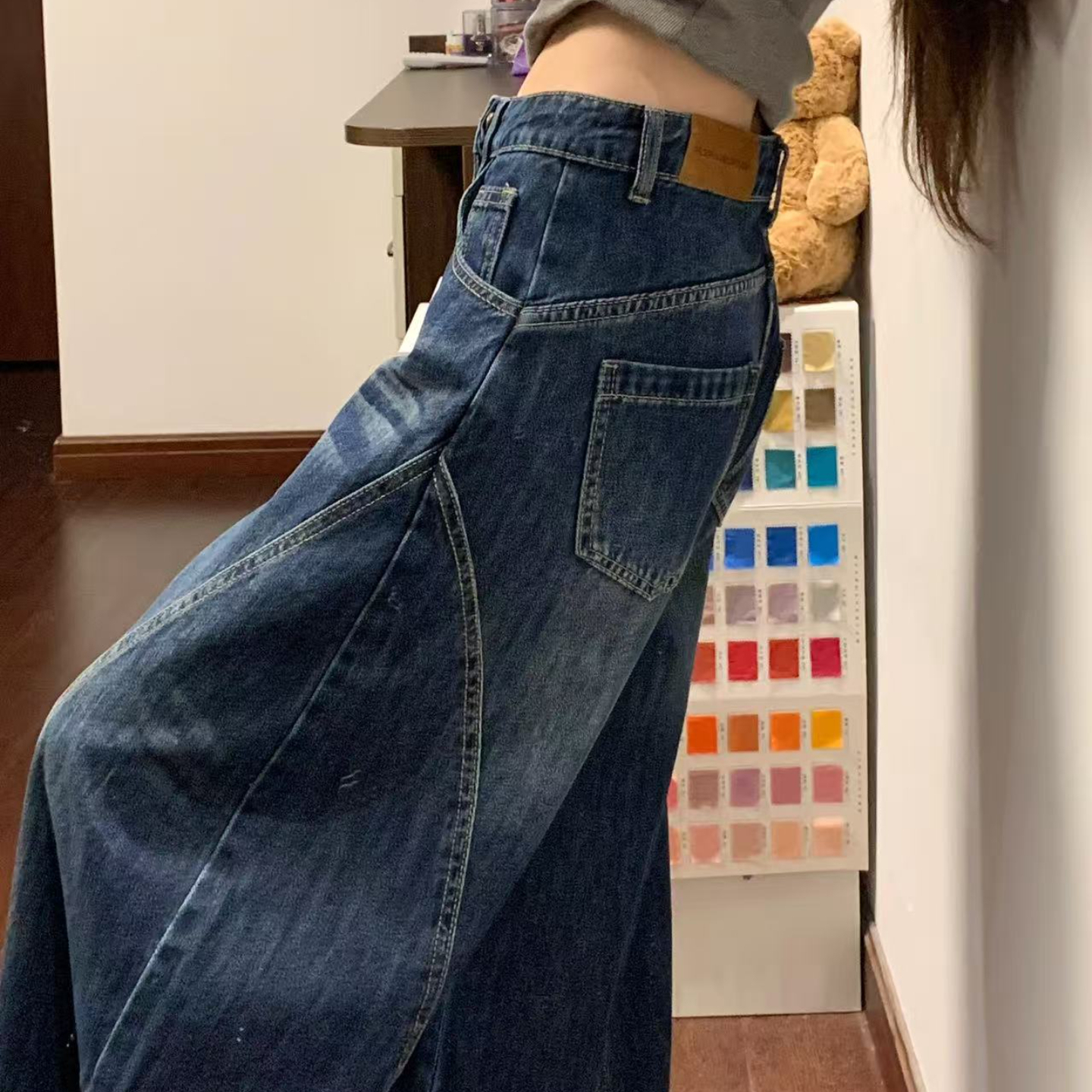 美式复古弯刀牛仔裤女大码显瘦