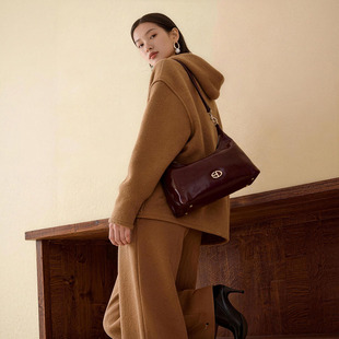 SADI【新年礼物】萨迪头层牛皮枕头包斜挎简约百搭高级感单肩包