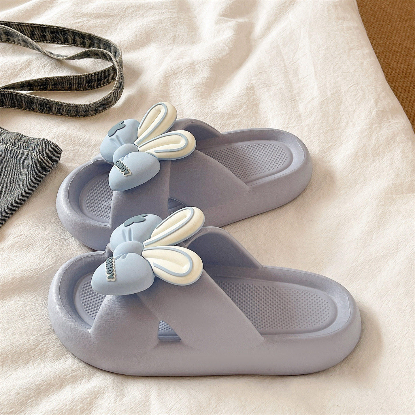 踩屎感拖鞋女夏外穿可爱蝴蝶结兔耳朵居家室内静音厚底防滑凉拖鞋