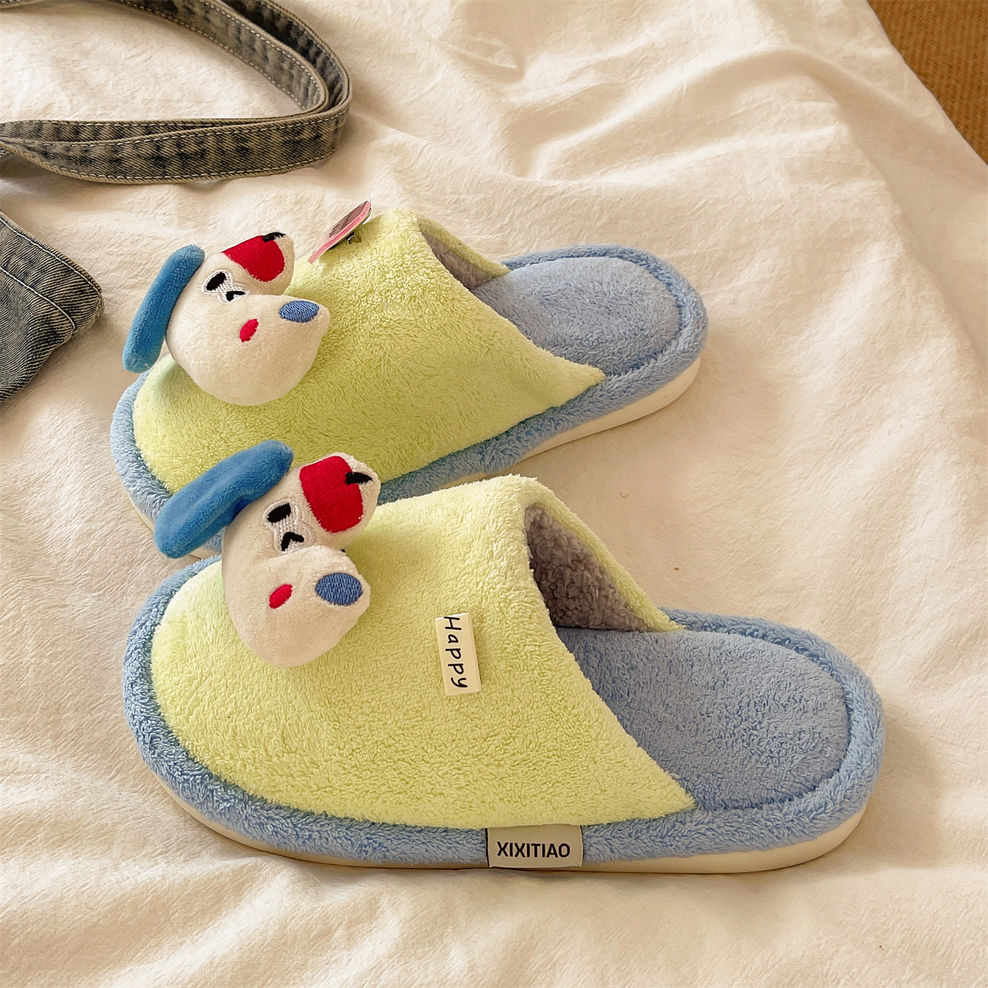 可爱卡通狗狗厚底毛毛拖鞋