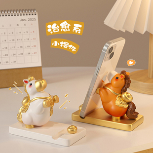 2026马年吉祥物生肖小马摆件手机支架桌面装饰品马上有钱公仔礼物