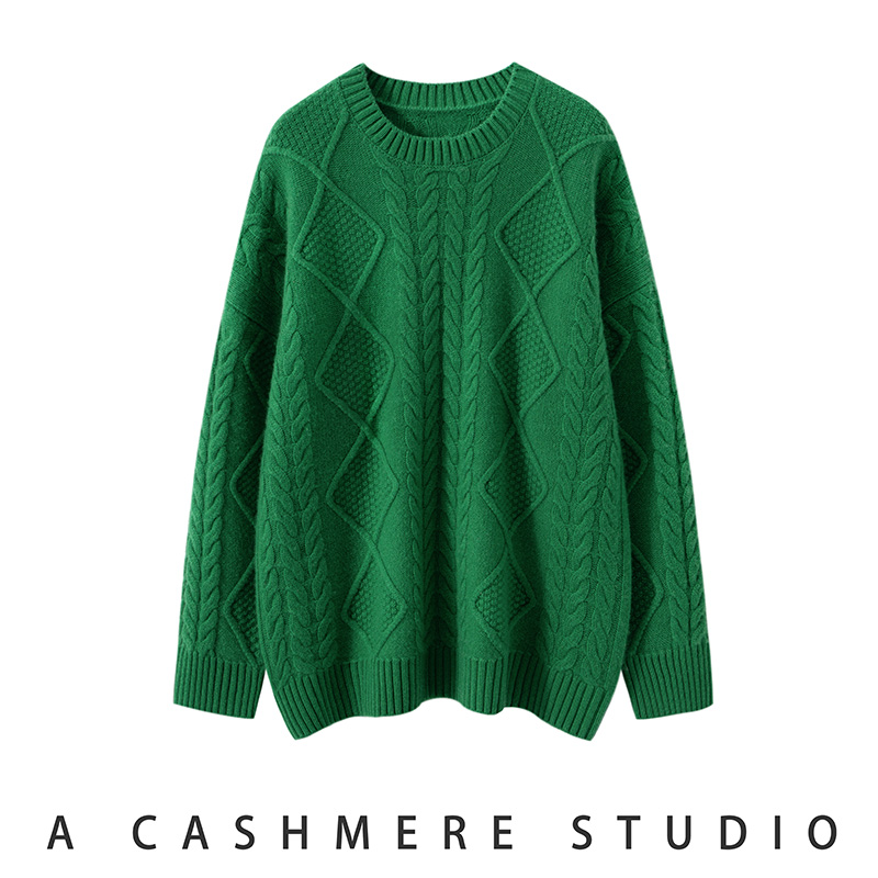 加厚山羊绒衫女圆领绞花宽松毛衣