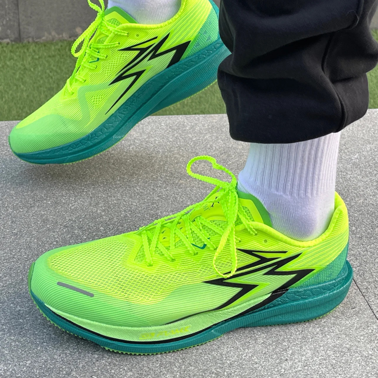 361度飚速4PRO专业竞速跑鞋透气减震中考体测鞋绿洲 新款运动鞋男