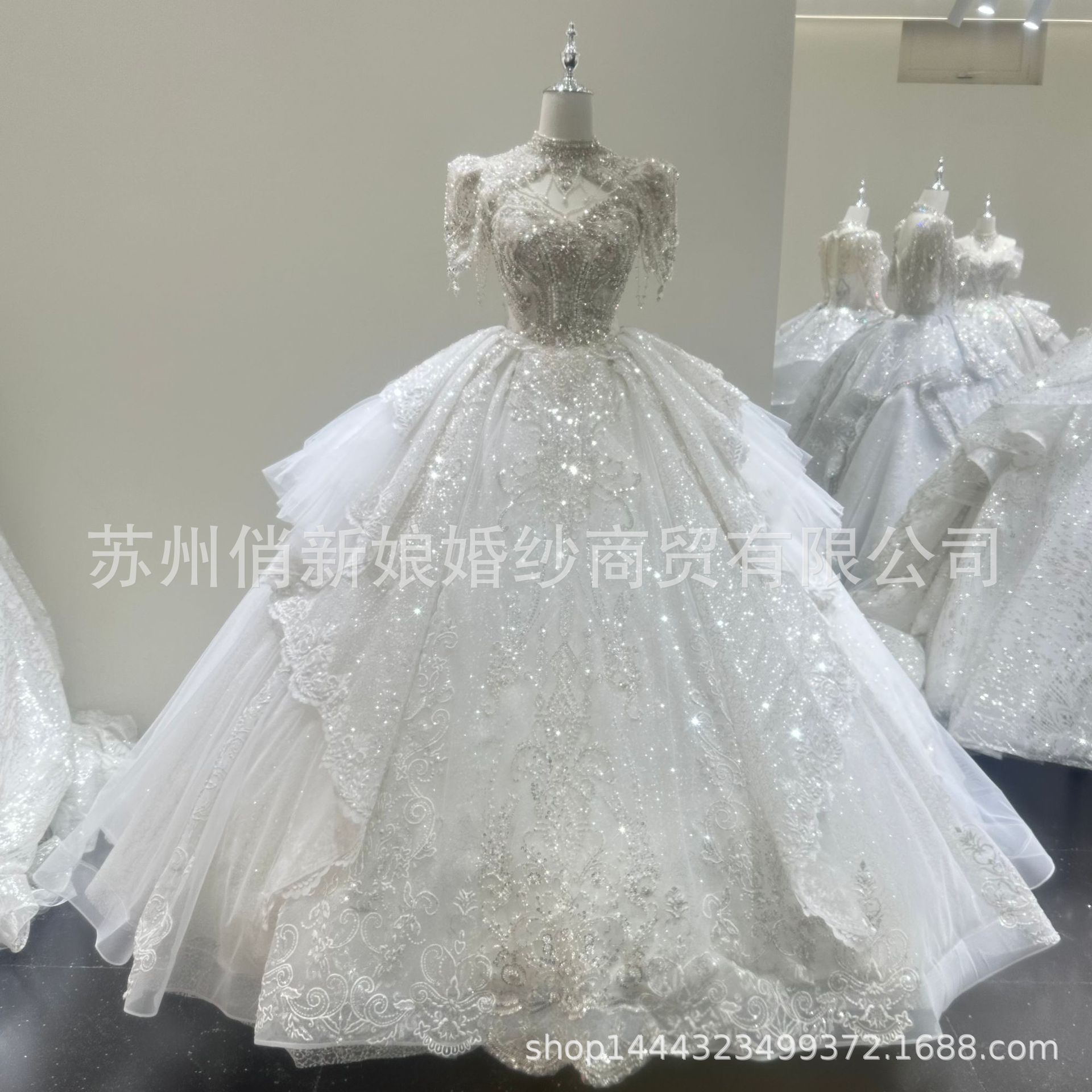 法式抹胸婚纱礼服2024新款新娘高级质感重工奢华小个子拖尾主纱