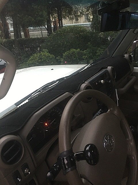 直销适用于丰田LC71 76 78 79中控工作仪表台避光垫内饰防晒遮光