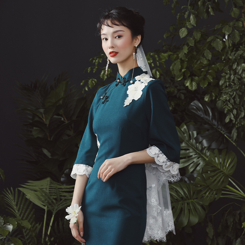 槿爷2021年新款白牡丹连衣裙刺绣