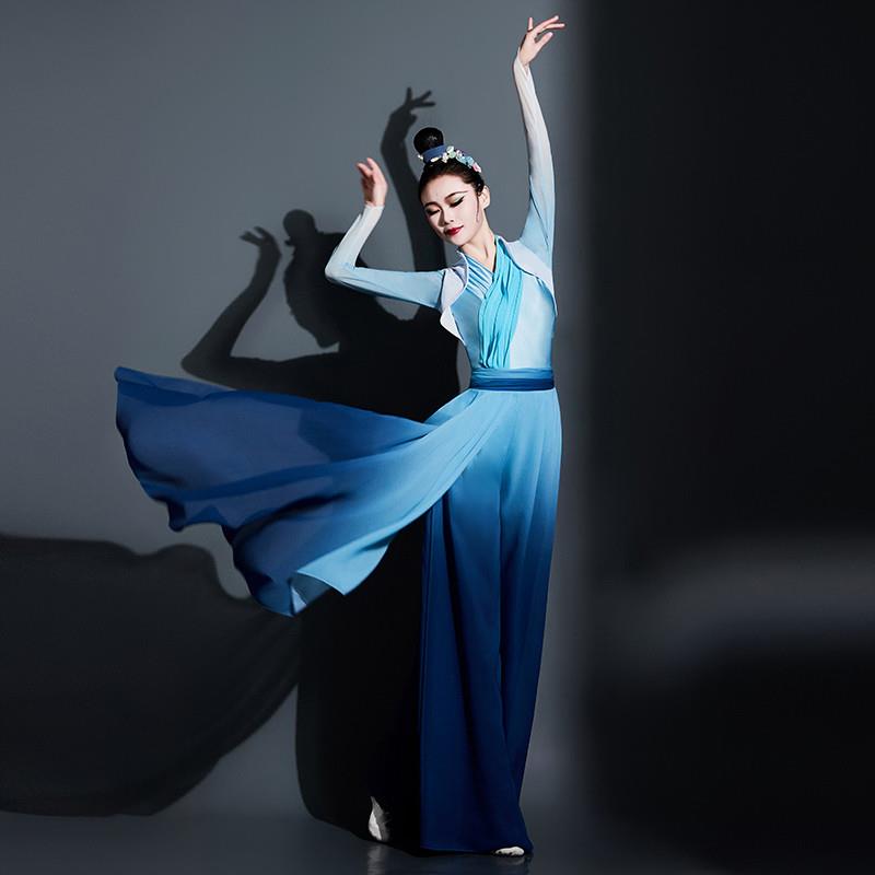 古典舞演出服女新款大河印象舞蹈服秧歌服装扇子舞伞舞表演服套装
