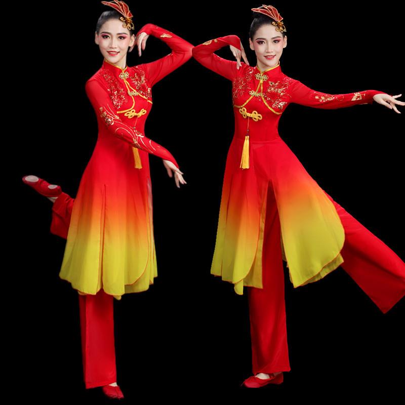 秧歌舞蹈演出服女2024新款中老年民族风打鼓演出服腰鼓扇子舞手绢