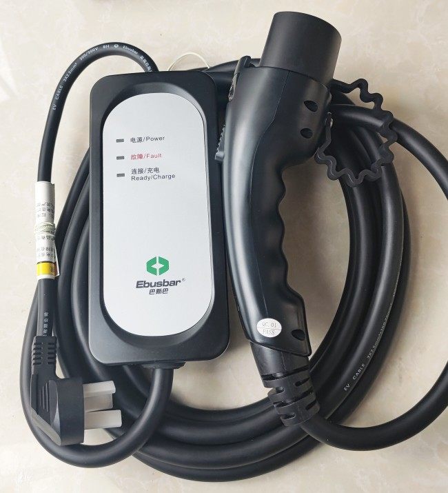 华泰江铃e260e230新能源充电器枪江铃众泰e200原装巴斯巴充电器线