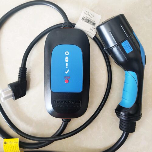 东风EX1俊风ER30e11充电枪东风行风神E70充电器风光E13EM10充电器