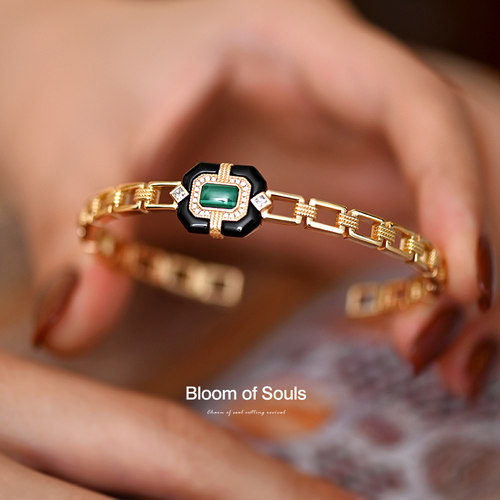 《绿洲彼岸》原创纯银黑玛瑙手镯