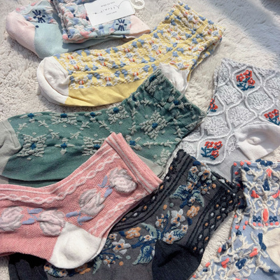 日单小众贵牌！浮雕肌理感！外贸女春夏薄款透气网眼中筒袜子复古