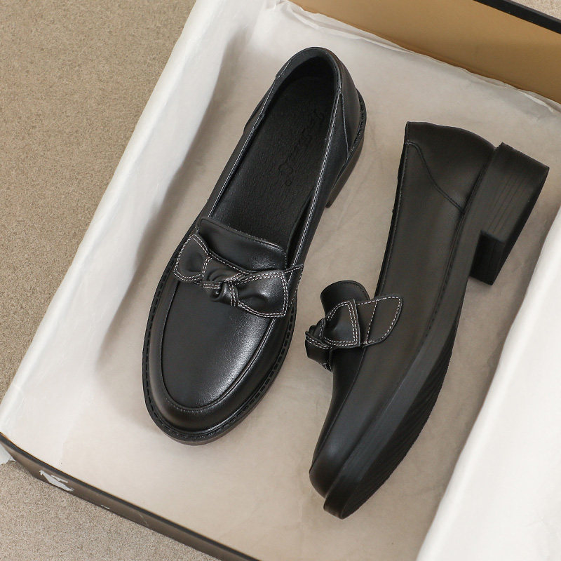 牛皮版~通勤乐福鞋女2025新款冬季黑色平底一脚蹬加绒单鞋小皮鞋