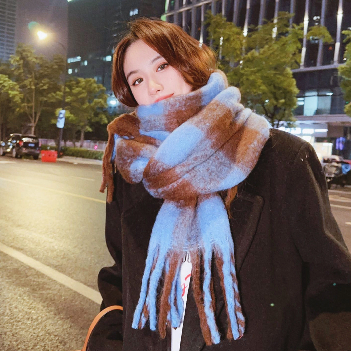围巾韩版女冬天爆款披肩高级感百搭格子加厚保暖仿羊绒围脖男