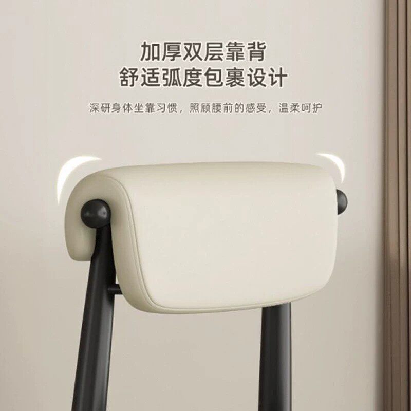 意式极简实木餐椅家用轻奢高级感餐桌椅子黑色真皮靠背椅2026新款